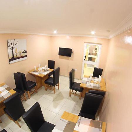 Celia'S Suites Abeokuta Dış mekan fotoğraf